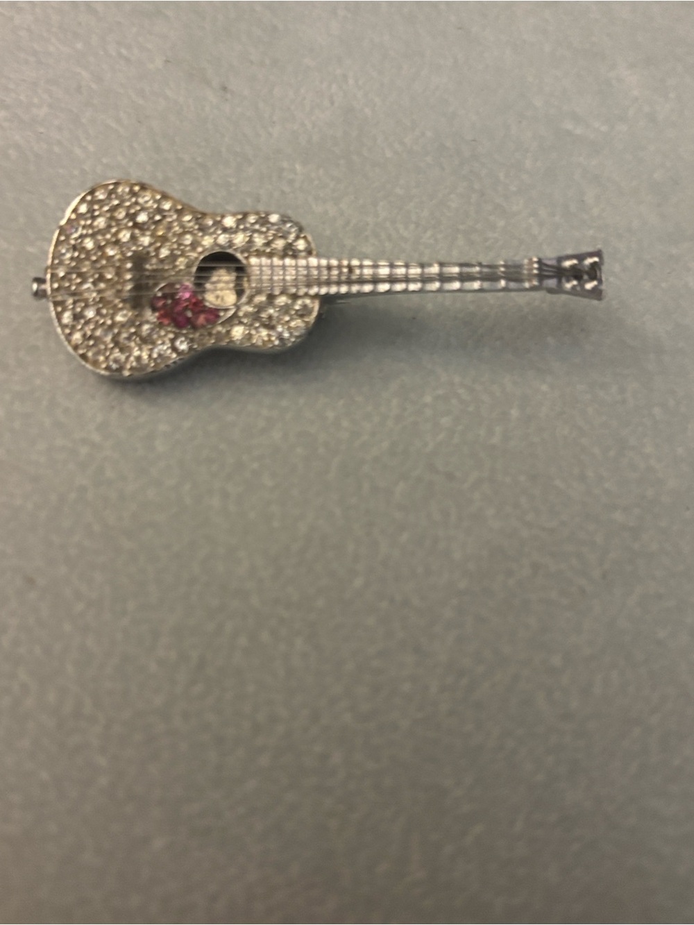Vintage rhinestone Crystal Guitar Pendant brooch